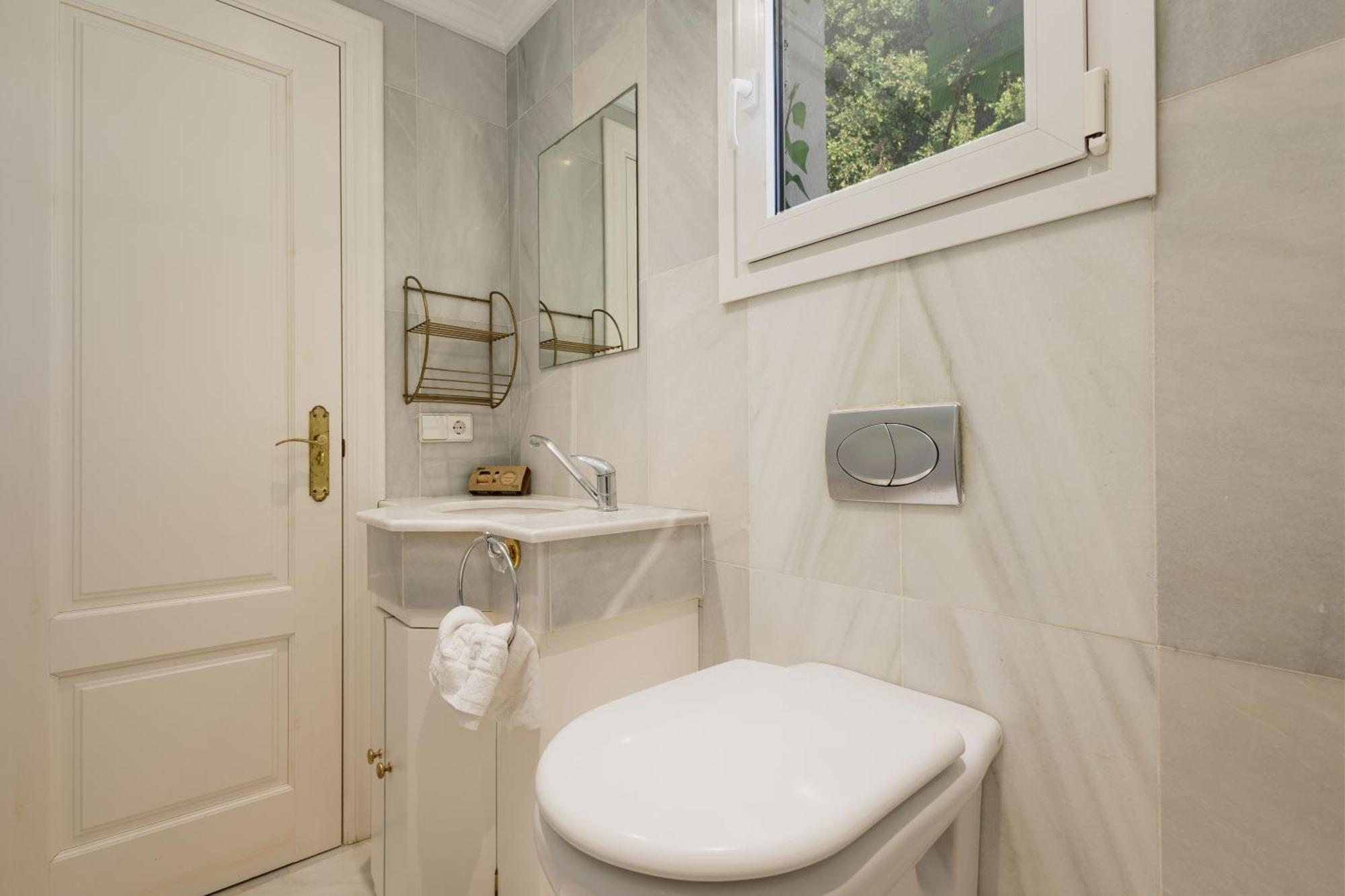 Feriehus 6 Bedroom Villa, With Heated Pool And Sea Views, Next To The Of Costabella *