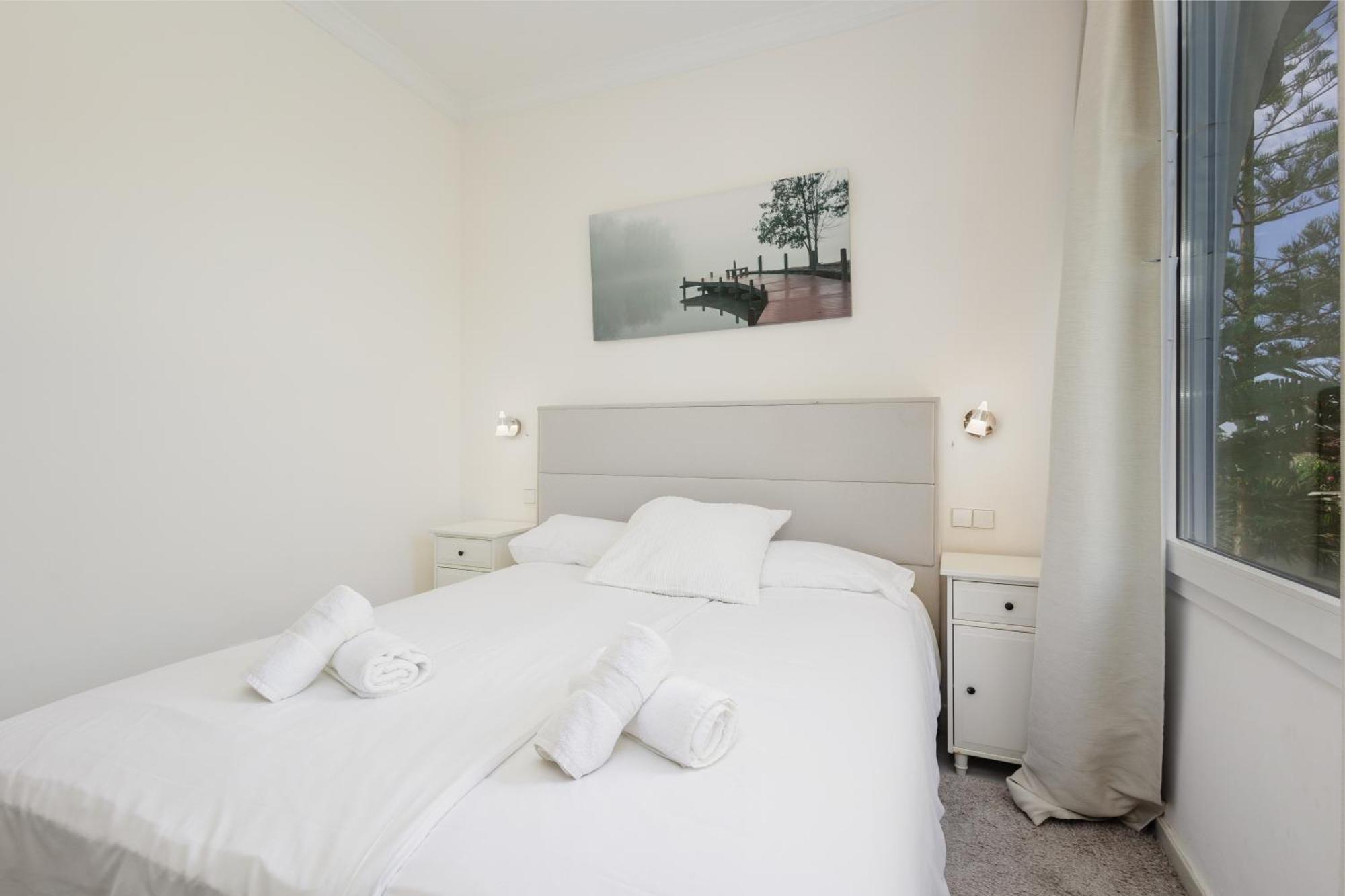 6 Bedroom Villa, With Heated Pool And Sea Views, Next To The Of Costabella *